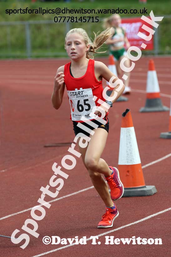 Girls under-13s, Northern Road Relays, Blackpool. Photo: David T. Hewitson/Sports for All Pics